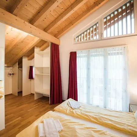 Beaulac Penthouse - Direct View Apartment *