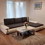 Beaulac Penthouse - Direct View